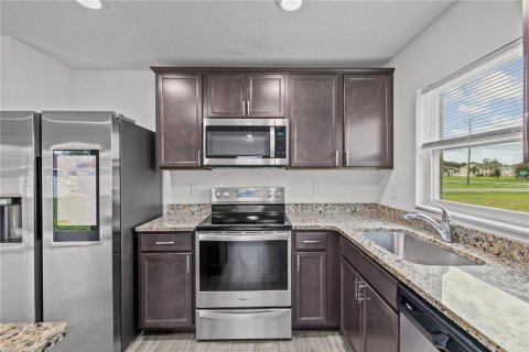Villa ou maison à louer à Poinciana, Floride: 3 chambres, 128.48 m2 № 2384321 - photo 22