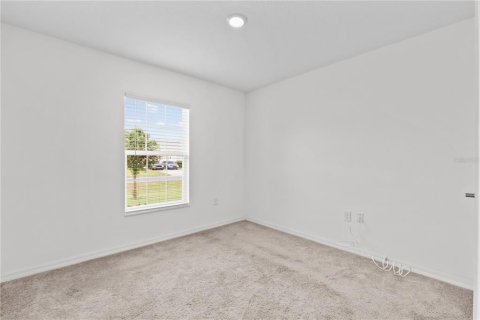 Villa ou maison à louer à Poinciana, Floride: 3 chambres, 128.48 m2 № 2384321 - photo 6