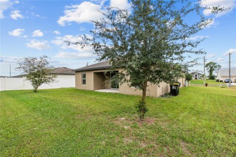 Villa ou maison à louer à Poinciana, Floride: 3 chambres, 128.48 m2 № 2384321 - photo 25
