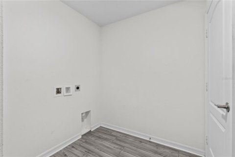 Villa ou maison à louer à Poinciana, Floride: 3 chambres, 128.48 m2 № 2384321 - photo 4