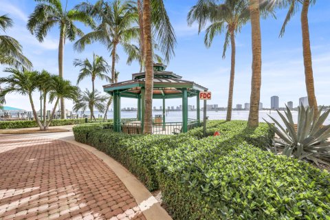 Copropriété à louer à Riviera Beach, Floride: 2 chambres, 158.12 m2 № 2400580 - photo 17