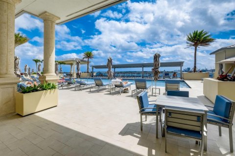 Copropriété à louer à Riviera Beach, Floride: 2 chambres, 158.12 m2 № 2400580 - photo 14