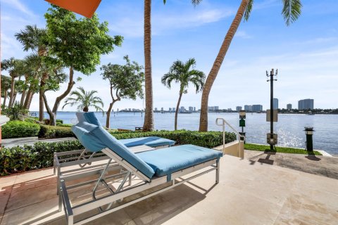 Copropriété à louer à Riviera Beach, Floride: 2 chambres, 158.12 m2 № 2400580 - photo 18