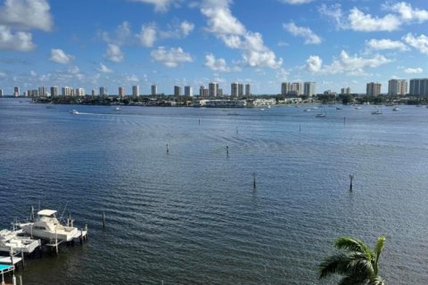 Copropriété à louer à Riviera Beach, Floride: 2 chambres, 158.12 m2 № 2400580 - photo 26