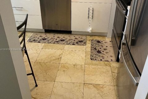 Снять в аренду кондоминиум в Холливуд, Флорида 1 спальня, 92.9м2, № 1972769 - фото 13