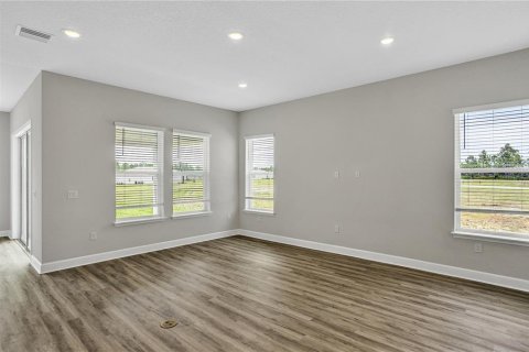 House in Palm Coast, Florida 3 bedrooms, 182.74 sq.m. № 1851833 - photo 19