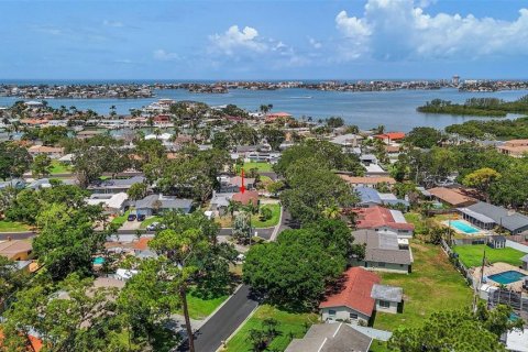 Villa ou maison à vendre à Seminole, Floride: 4 chambres, 207.36 m2 № 1776988 - photo 3