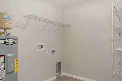 Appartement à louer à Winter Haven, Floride: 2 chambres, 99.5 m2 № 2202633 - photo 9
