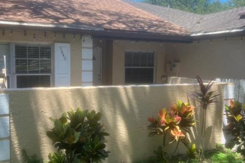 Casa en alquiler en Orlando, Florida, 2 dormitorios, 100.98 m2 № 1916097 - foto 16