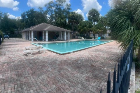 Casa en alquiler en Orlando, Florida, 2 dormitorios, 100.98 m2 № 1916097 - foto 15
