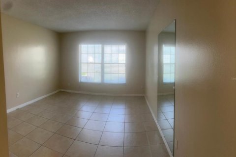 Casa en alquiler en Orlando, Florida, 2 dormitorios, 100.98 m2 № 1916097 - foto 10