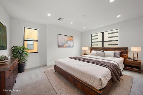 Adosado en venta en Tampa, Florida, 3 dormitorios, 260.59 m2 № 1815051 - foto 24