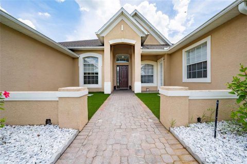 House in Orlando, Florida 4 bedrooms, 245.17 sq.m. № 1841578 - photo 20