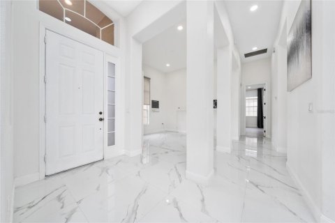 House in Orlando, Florida 4 bedrooms, 245.17 sq.m. № 1841578 - photo 22