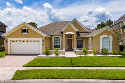 House in Orlando, Florida 4 bedrooms, 245.17 sq.m. № 1841578 - photo 1
