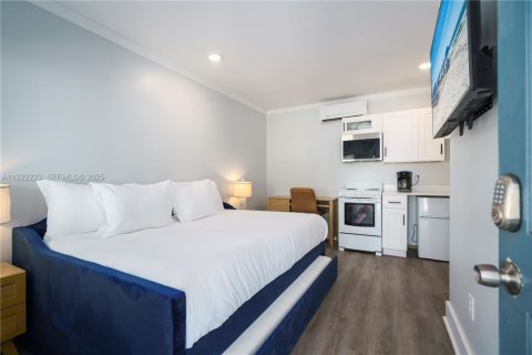 Apartment in Panama City, Florida 18.58 sq.m. № 2076762 - photo 2