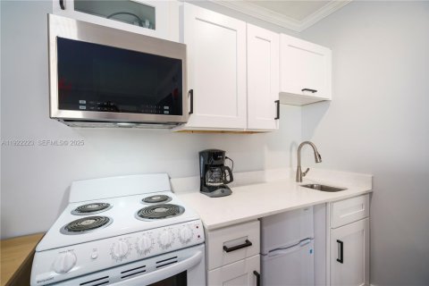 Apartment in Panama City, Florida 18.58 sq.m. № 2076762 - photo 5