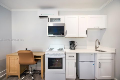 Apartment in Panama City, Florida 18.58 sq.m. № 2076762 - photo 7
