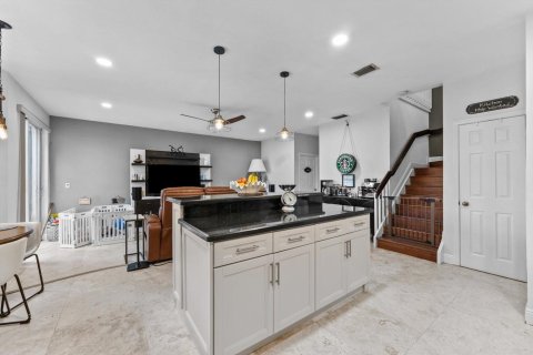 Villa ou maison à vendre à Coral Springs, Floride: 4 chambres, 230.86 m2 № 2087404 - photo 9