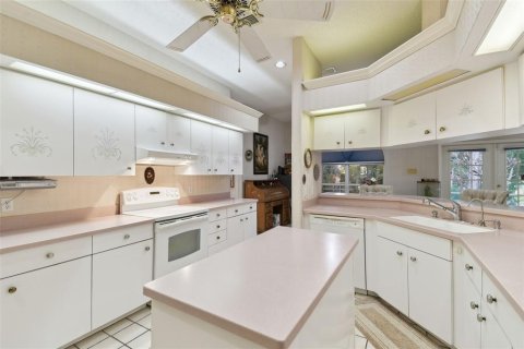 Купить виллу или дом в Брейдентон, Флорида 15 комнат, 345.6м2, № 1529643 - фото 11