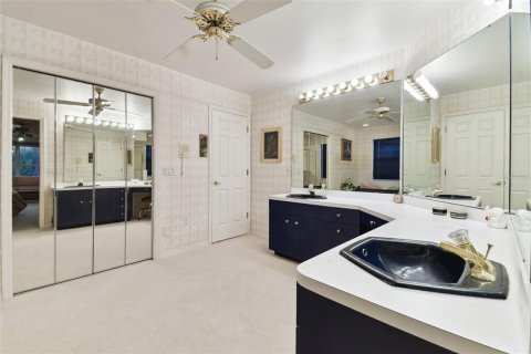 Купить виллу или дом в Брейдентон, Флорида 15 комнат, 345.6м2, № 1529643 - фото 23