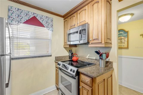 Copropriété à vendre à New Smyrna Beach, Floride: 1 chambre, 70.42 m2 № 2204699 - photo 16