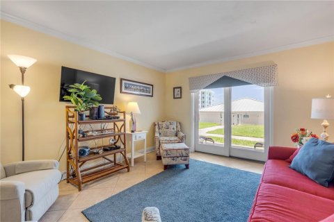 Copropriété à vendre à New Smyrna Beach, Floride: 1 chambre, 70.42 m2 № 2204699 - photo 8