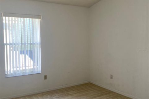 Touwnhouse à louer à Orlando, Floride: 3 chambres, 137.96 m2 № 2430678 - photo 15