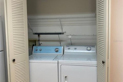 Touwnhouse à louer à Orlando, Floride: 3 chambres, 137.96 m2 № 2430678 - photo 23