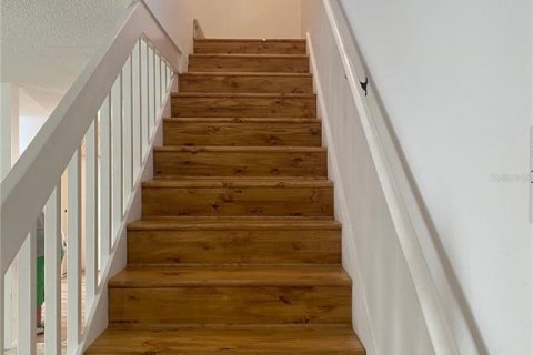 Touwnhouse à louer à Orlando, Floride: 3 chambres, 137.96 m2 № 2430678 - photo 12