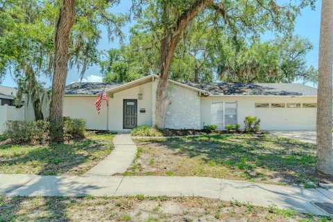 Casa en venta en Tampa, Florida, 4 dormitorios, 158.4 m2 № 2208285 - foto 2