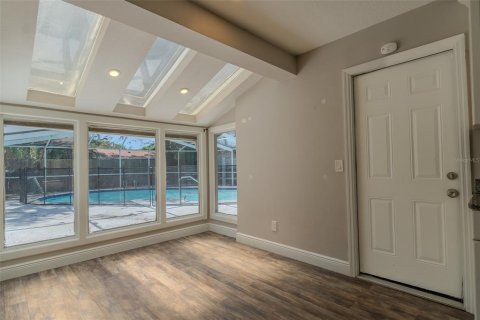 Casa en venta en Tampa, Florida, 4 dormitorios, 158.4 m2 № 2208285 - foto 21