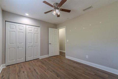 Casa en venta en Tampa, Florida, 4 dormitorios, 158.4 m2 № 2208285 - foto 17