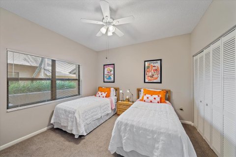 Condo in Sarasota, Florida, 2 bedrooms  № 1723015 - photo 22