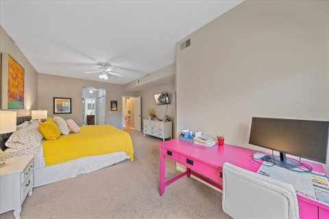 Condo in Sarasota, Florida, 2 bedrooms  № 1723015 - photo 19