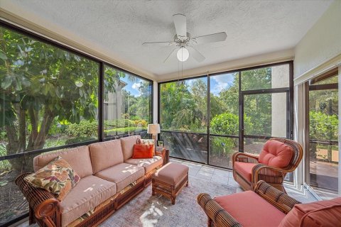 Condo in Sarasota, Florida, 2 bedrooms  № 1723015 - photo 27