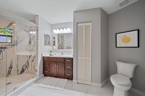 Condo in Sarasota, Florida, 2 bedrooms  № 1723015 - photo 21