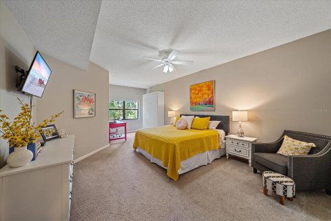 Condo in Sarasota, Florida, 2 bedrooms  № 1723015 - photo 17