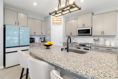 Villa ou maison à vendre à Bradenton, Floride: 4 chambres, 254.37 m2 № 2140308 - photo 5