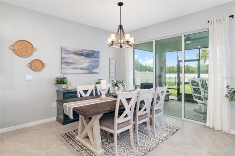 Villa ou maison à vendre à Bradenton, Floride: 4 chambres, 254.37 m2 № 2140308 - photo 7