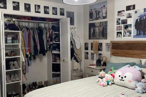 Купить таунхаус в Майами, Флорида 3 спальни, 165.37м2, № 1970912 - фото 24