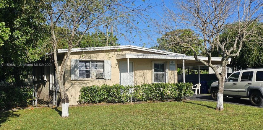 House in Fort Lauderdale, Florida 3 bedrooms, 79.06 sq.m. № 1230997