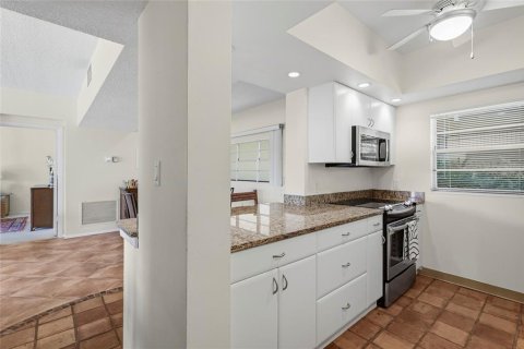 Condo in Longboat Key, Florida, 2 bedrooms  № 2101932 - photo 20