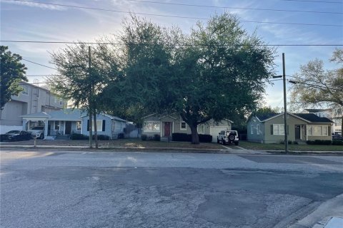 Casa en venta en Tampa, Florida, 2 dormitorios, 86.21 m2 № 2206046 - foto 2