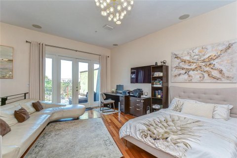 Снять в аренду таунхаус в Тампа, Флорида 8 комнат, 260.13м2, № 2109364 - фото 27