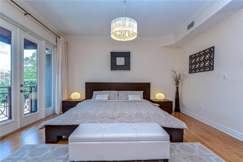 Снять в аренду таунхаус в Тампа, Флорида 8 комнат, 260.13м2, № 2109364 - фото 16