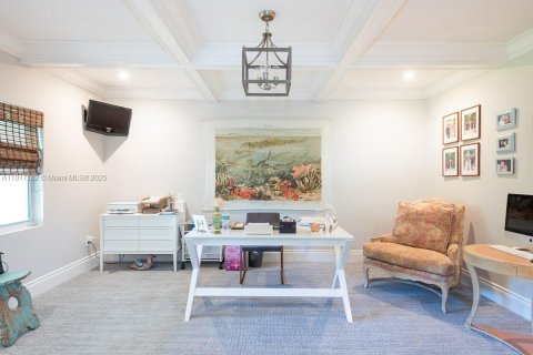 Villa ou maison à vendre à Bay Harbor Islands, Floride: 5 chambres, 390.65 m2 № 1974354 - photo 9