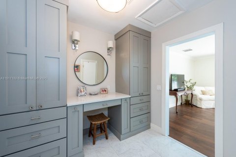 Villa ou maison à vendre à Bay Harbor Islands, Floride: 5 chambres, 390.65 m2 № 1974354 - photo 14