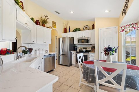 Casa en venta en Summerfield, Florida, 3 dormitorios, 123.56 m2 № 1661788 - foto 10