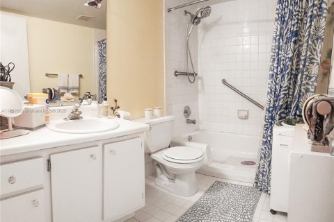 Condominio en venta en Pembroke Pines, Florida, 1 dormitorio, 88.91 m2 № 1856820 - foto 12